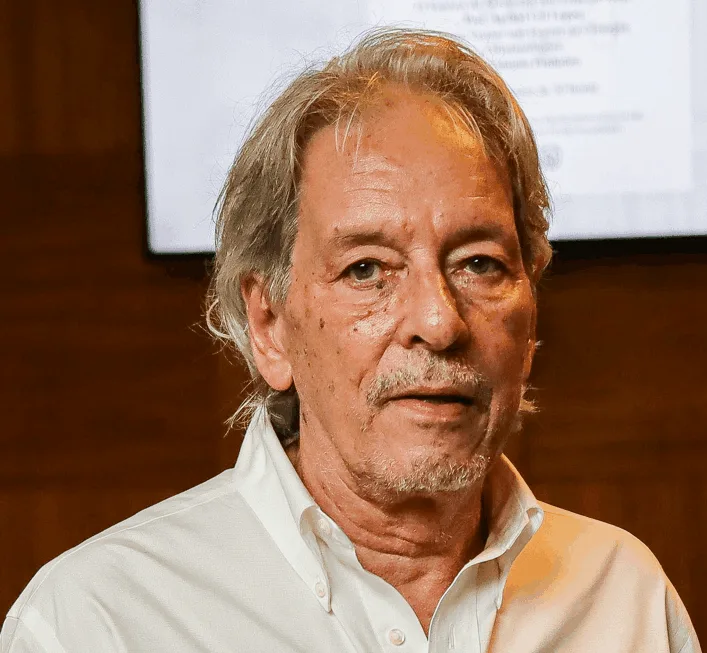 Dr. Carlos Roberto Paiva Gonçalves, coordenador da Aport Educacional