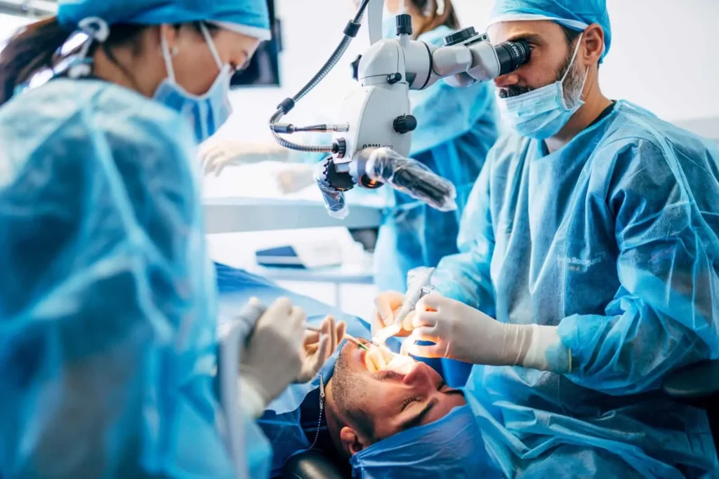 Pós-graduação em Cirurgia e Traumatologia Bucomaxilofacial